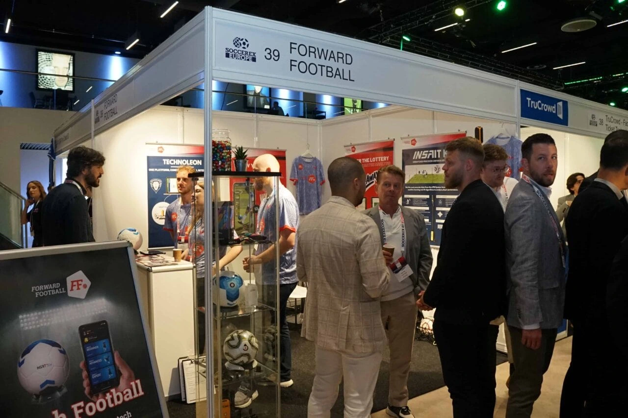 DSC06038-1280x853-min