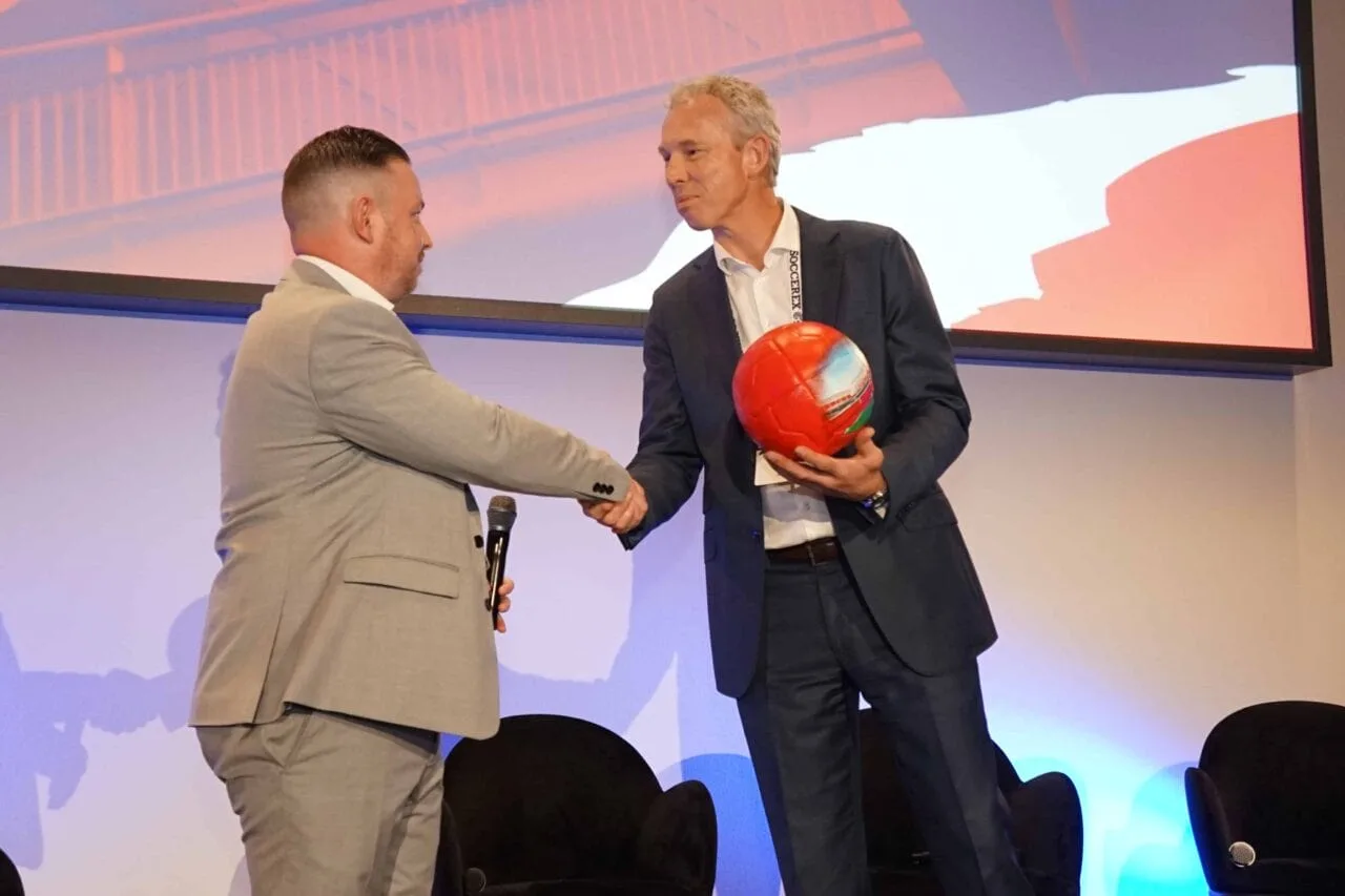 sz2jljmzikitnhrwfffv